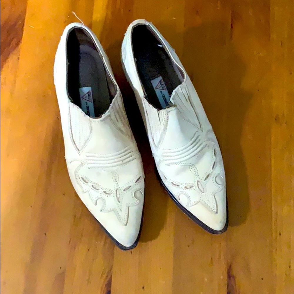Guess boots